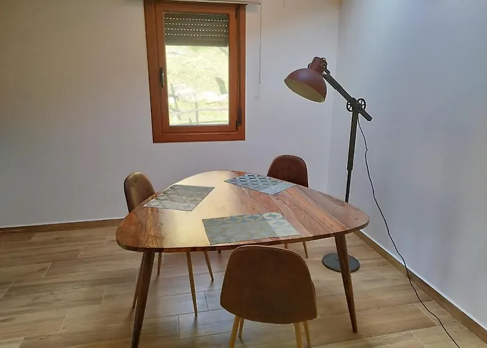 Rincon De Balcón Del Aitzgorri Habturistica Habitación en casa particular Mutiloa